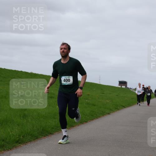 04.05.2025 - 8. Wedeler Halbmarathon Yannick Fuchs http://msf.ph/oto/7831044 04.05.2025 11:39:33 Laufen 400 meine-sportfotos.de