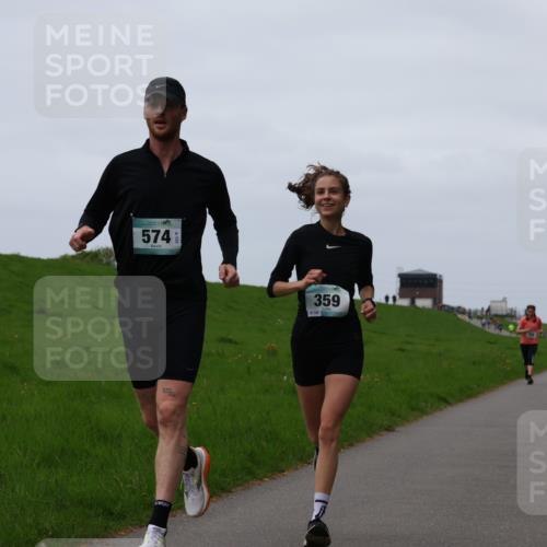 04.05.2025 - 8. Wedeler Halbmarathon Yannick Fuchs http://msf.ph/oto/7831062 04.05.2025 11:19:51 Laufen 574, 359, 126 meine-sportfotos.de