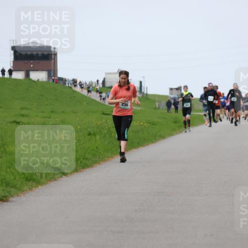 04.05.2025 - 8. Wedeler Halbmarathon Yannick Fuchs http://msf.ph/oto/7831089 04.05.2025 11:19:53 Laufen 236 meine-sportfotos.de