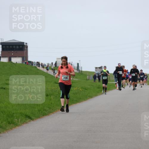 04.05.2025 - 8. Wedeler Halbmarathon Yannick Fuchs http://msf.ph/oto/7831103 04.05.2025 11:19:53 Laufen 236, 354 meine-sportfotos.de