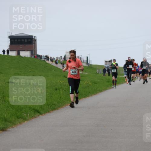 04.05.2025 - 8. Wedeler Halbmarathon Yannick Fuchs http://msf.ph/oto/7831106 04.05.2025 11:19:53 Laufen 236, 354 meine-sportfotos.de