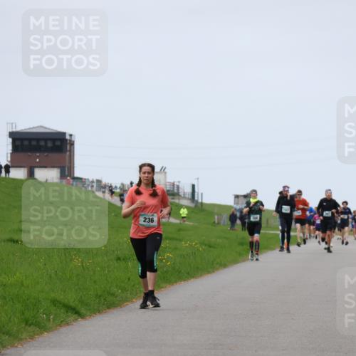 04.05.2025 - 8. Wedeler Halbmarathon Yannick Fuchs http://msf.ph/oto/7831122 04.05.2025 11:19:54 Laufen 236, 1027 meine-sportfotos.de