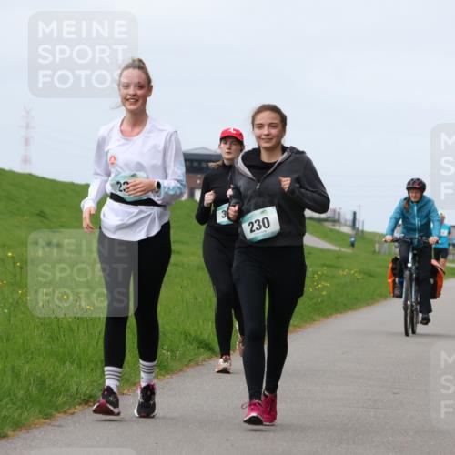 04.05.2025 - 8. Wedeler Halbmarathon Yannick Fuchs http://msf.ph/oto/7831156 04.05.2025 11:39:42 Laufen 230 meine-sportfotos.de