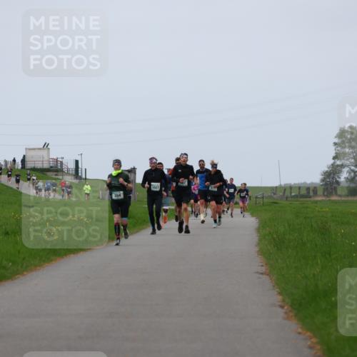 04.05.2025 - 8. Wedeler Halbmarathon Yannick Fuchs http://msf.ph/oto/7831165 04.05.2025 11:19:59 Laufen 236, 354, 1027, 311 meine-sportfotos.de