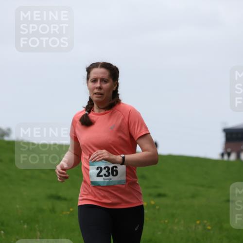 04.05.2025 - 8. Wedeler Halbmarathon Yannick Fuchs http://msf.ph/oto/7831199 04.05.2025 11:20:01 Laufen 236 meine-sportfotos.de