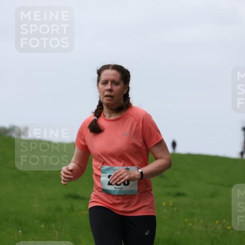 04.05.2025 - 8. Wedeler Halbmarathon Yannick Fuchs http://msf.ph/oto/7831203 04.05.2025 11:20:01 Laufen  meine-sportfotos.de