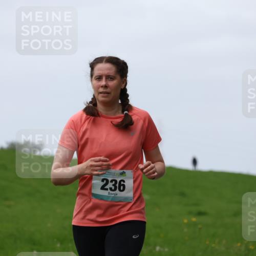 04.05.2025 - 8. Wedeler Halbmarathon Yannick Fuchs http://msf.ph/oto/7831216 04.05.2025 11:20:02 Laufen 8, 236 meine-sportfotos.de