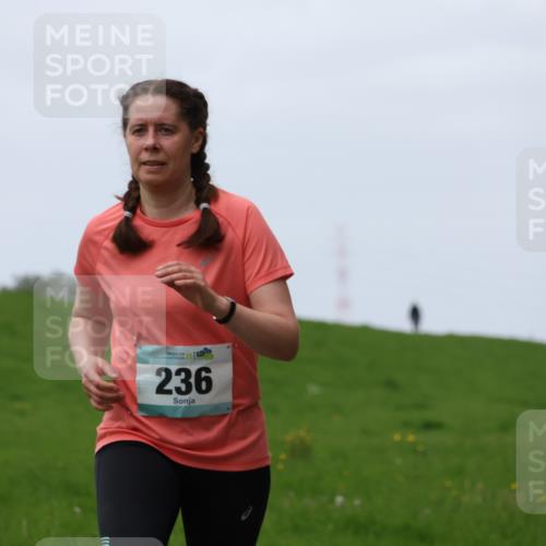 04.05.2025 - 8. Wedeler Halbmarathon Yannick Fuchs http://msf.ph/oto/7831226 04.05.2025 11:20:02 Laufen 236 meine-sportfotos.de