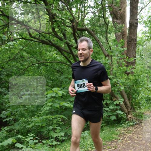04.05.2025 - 8. Wedeler Halbmarathon Lena Gebhardt http://msf.ph/oto/7831236 04.05.2025 11:17:28 Laufen 998 meine-sportfotos.de