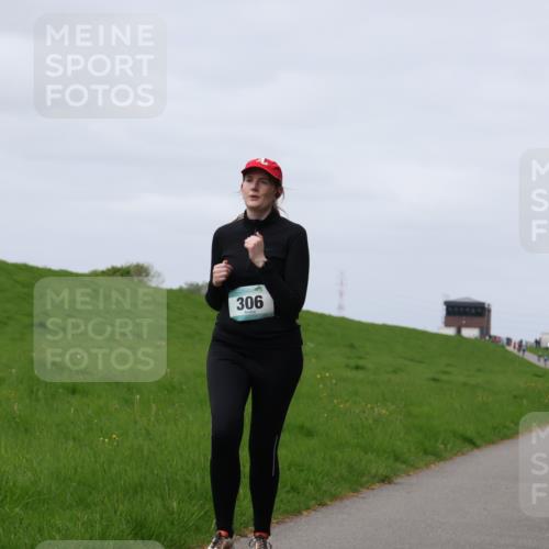 04.05.2025 - 8. Wedeler Halbmarathon Yannick Fuchs http://msf.ph/oto/7831258 04.05.2025 11:39:48 Laufen 306 meine-sportfotos.de
