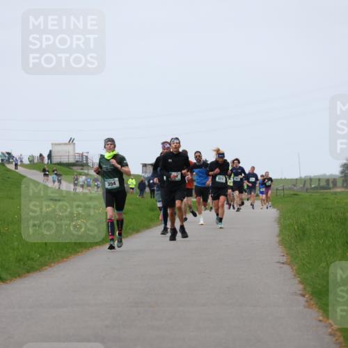 04.05.2025 - 8. Wedeler Halbmarathon Yannick Fuchs http://msf.ph/oto/7831264 04.05.2025 11:20:03 Laufen  meine-sportfotos.de