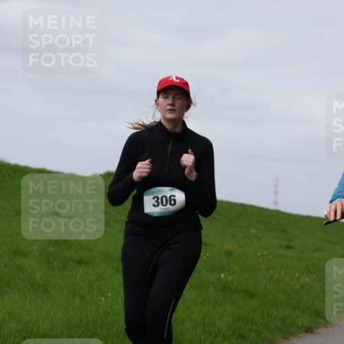 04.05.2025 - 8. Wedeler Halbmarathon Yannick Fuchs http://msf.ph/oto/7831289 04.05.2025 11:39:49 Laufen 306 meine-sportfotos.de