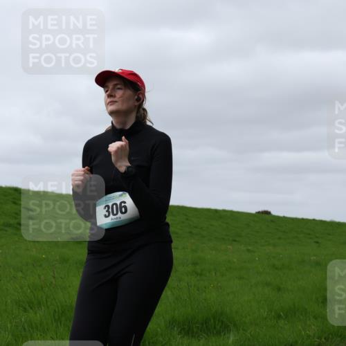 04.05.2025 - 8. Wedeler Halbmarathon Yannick Fuchs http://msf.ph/oto/7831315 04.05.2025 11:39:51 Laufen 306 meine-sportfotos.de