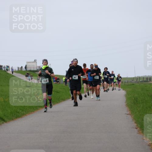 04.05.2025 - 8. Wedeler Halbmarathon Yannick Fuchs http://msf.ph/oto/7831328 04.05.2025 11:20:05 Laufen  meine-sportfotos.de