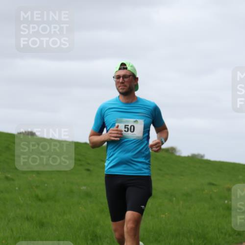 04.05.2025 - 8. Wedeler Halbmarathon Yannick Fuchs http://msf.ph/oto/7831349 04.05.2025 11:40:08 Laufen 50 meine-sportfotos.de