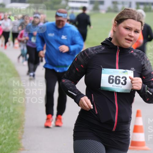 04.05.2025 - 8. Wedeler Halbmarathon Yannick Fuchs http://msf.ph/oto/7831352 04.05.2025 11:20:09 Laufen 663 meine-sportfotos.de