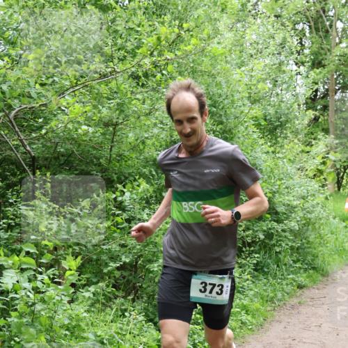 04.05.2025 - 8. Wedeler Halbmarathon Lena Gebhardt http://msf.ph/oto/7831358 04.05.2025 11:17:47 Laufen 373 meine-sportfotos.de