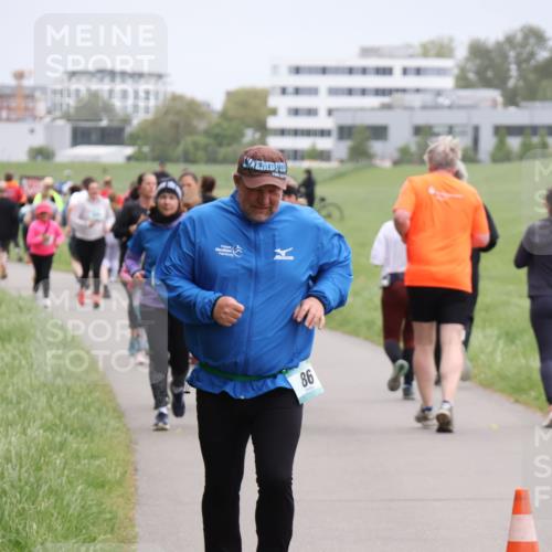 04.05.2025 - 8. Wedeler Halbmarathon Yannick Fuchs http://msf.ph/oto/7831371 04.05.2025 11:20:11 Laufen 86, 96 meine-sportfotos.de
