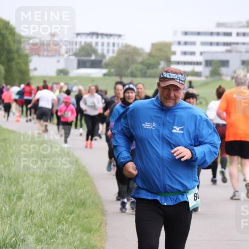 04.05.2025 - 8. Wedeler Halbmarathon Yannick Fuchs http://msf.ph/oto/7831378 04.05.2025 11:20:12 Laufen 8 meine-sportfotos.de