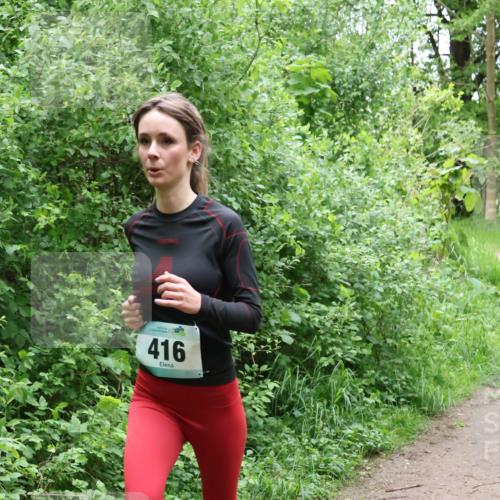 04.05.2025 - 8. Wedeler Halbmarathon Lena Gebhardt http://msf.ph/oto/7831379 04.05.2025 11:17:51 Laufen 416 meine-sportfotos.de