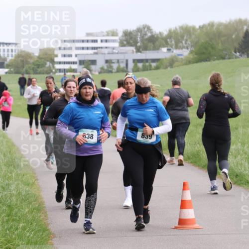 04.05.2025 - 8. Wedeler Halbmarathon Yannick Fuchs http://msf.ph/oto/7831435 04.05.2025 11:20:17 Laufen 638, 839 meine-sportfotos.de