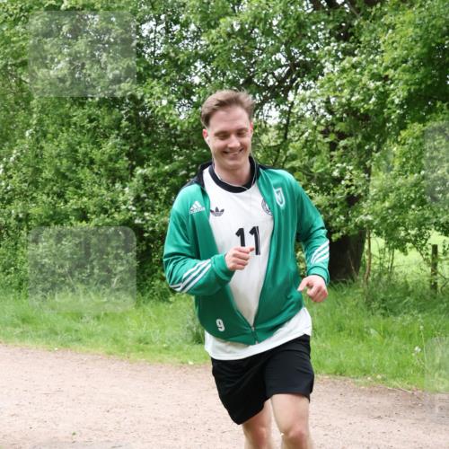 04.05.2025 - 8. Wedeler Halbmarathon Lena Gebhardt http://msf.ph/oto/7831445 04.05.2025 11:18:03 Laufen 11 meine-sportfotos.de