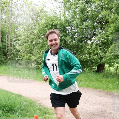 04.05.2025 - 8. Wedeler Halbmarathon Lena Gebhardt http://msf.ph/oto/7831459 04.05.2025 11:18:03 Laufen 11 meine-sportfotos.de