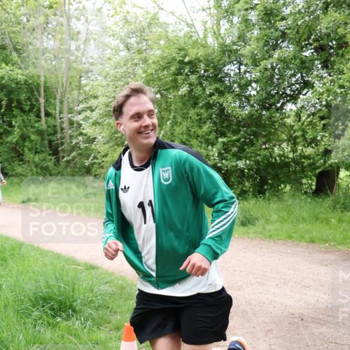 04.05.2025 - 8. Wedeler Halbmarathon Lena Gebhardt http://msf.ph/oto/7831465 04.05.2025 11:18:03 Laufen 11 meine-sportfotos.de