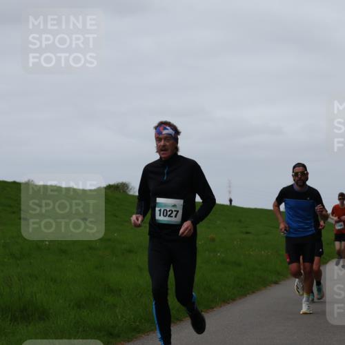 04.05.2025 - 8. Wedeler Halbmarathon Yannick Fuchs http://msf.ph/oto/7831469 04.05.2025 11:20:21 Laufen 1027, 1160 meine-sportfotos.de