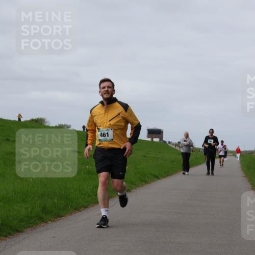 04.05.2025 - 8. Wedeler Halbmarathon Yannick Fuchs http://msf.ph/oto/7831474 04.05.2025 11:40:30 Laufen 461 meine-sportfotos.de