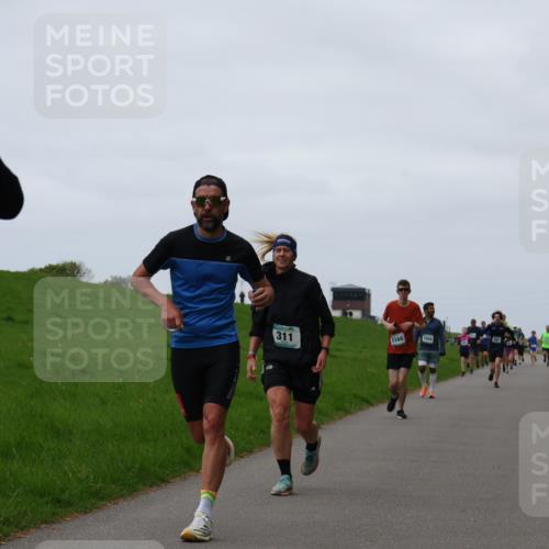 04.05.2025 - 8. Wedeler Halbmarathon Yannick Fuchs http://msf.ph/oto/7831494 04.05.2025 11:20:22 Laufen 027, 311, 1160 meine-sportfotos.de