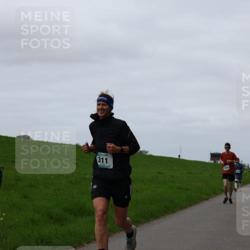 04.05.2025 - 8. Wedeler Halbmarathon Yannick Fuchs http://msf.ph/oto/7831524 04.05.2025 11:20:24 Laufen 311, 1160 meine-sportfotos.de