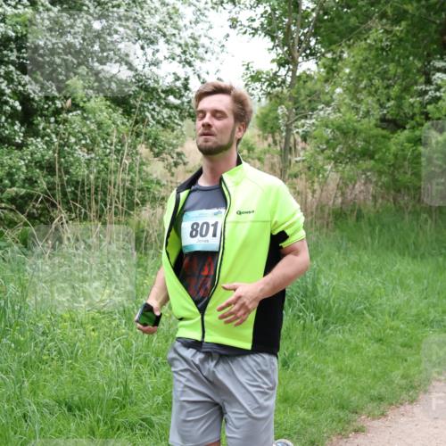 04.05.2025 - 8. Wedeler Halbmarathon Lena Gebhardt http://msf.ph/oto/7831528 04.05.2025 11:18:12 Laufen 801 meine-sportfotos.de