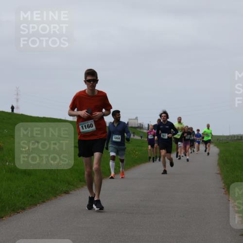 04.05.2025 - 8. Wedeler Halbmarathon Yannick Fuchs http://msf.ph/oto/7831539 04.05.2025 11:20:25 Laufen 1160, 1059, 687 meine-sportfotos.de