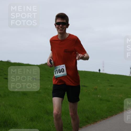 04.05.2025 - 8. Wedeler Halbmarathon Yannick Fuchs http://msf.ph/oto/7831574 04.05.2025 11:20:29 Laufen 148, 1160, 1000 meine-sportfotos.de