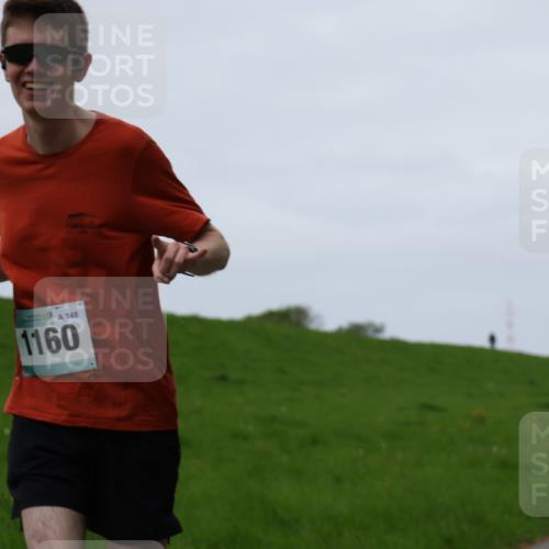 04.05.2025 - 8. Wedeler Halbmarathon Yannick Fuchs http://msf.ph/oto/7831595 04.05.2025 11:20:29 Laufen 8, 148, 1160 meine-sportfotos.de