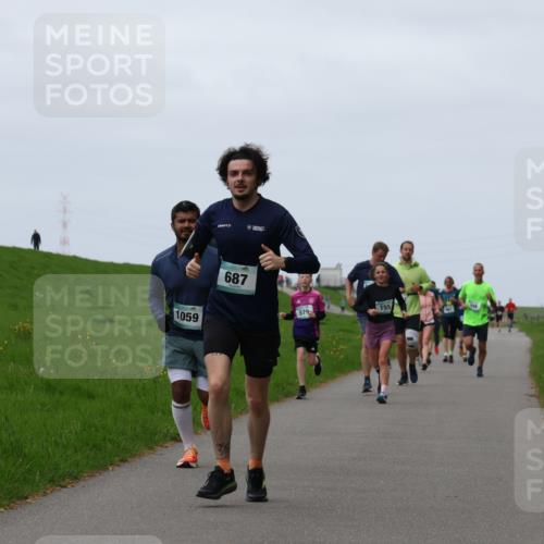 04.05.2025 - 8. Wedeler Halbmarathon Yannick Fuchs http://msf.ph/oto/7831631 04.05.2025 11:20:32 Laufen 1059, 687, 579 meine-sportfotos.de