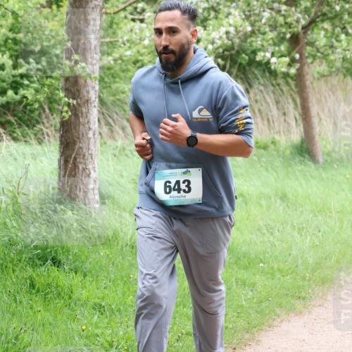 04.05.2025 - 8. Wedeler Halbmarathon Lena Gebhardt http://msf.ph/oto/7831657 04.05.2025 11:18:30 Laufen 643 meine-sportfotos.de