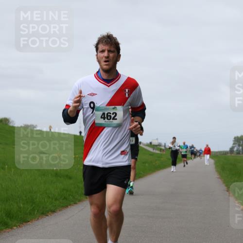 04.05.2025 - 8. Wedeler Halbmarathon Yannick Fuchs http://msf.ph/oto/7831745 04.05.2025 11:40:45 Laufen 462 meine-sportfotos.de