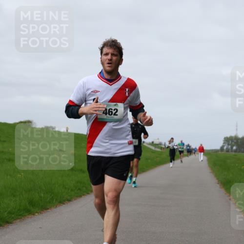 04.05.2025 - 8. Wedeler Halbmarathon Yannick Fuchs http://msf.ph/oto/7831751 04.05.2025 11:40:46 Laufen 462 meine-sportfotos.de