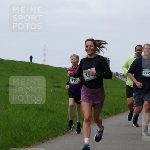 04.05.2025 - 8. Wedeler Halbmarathon Yannick Fuchs http://msf.ph/oto/7831755 04.05.2025 11:20:37 Laufen 15, 57, 1122, 2129, 967, 846 meine-sportfotos.de