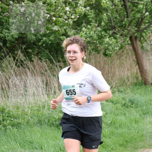 04.05.2025 - 8. Wedeler Halbmarathon Lena Gebhardt http://msf.ph/oto/7831759 04.05.2025 11:18:42 Laufen 655, 5 meine-sportfotos.de