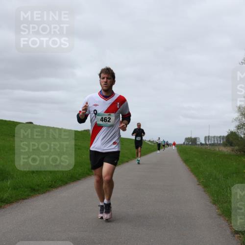 04.05.2025 - 8. Wedeler Halbmarathon Yannick Fuchs http://msf.ph/oto/7831775 04.05.2025 11:40:46 Laufen 462 meine-sportfotos.de