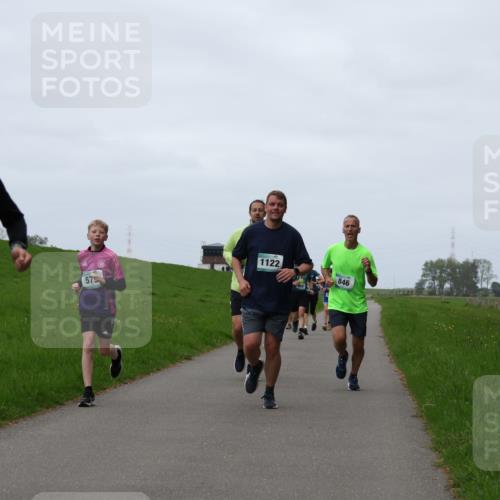 04.05.2025 - 8. Wedeler Halbmarathon Yannick Fuchs http://msf.ph/oto/7831821 04.05.2025 11:20:39 Laufen 155, 1122, 846, 575 meine-sportfotos.de