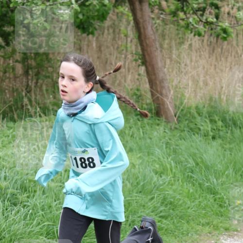 04.05.2025 - 8. Wedeler Halbmarathon Lena Gebhardt http://msf.ph/oto/7831864 04.05.2025 11:18:50 Laufen 188 meine-sportfotos.de