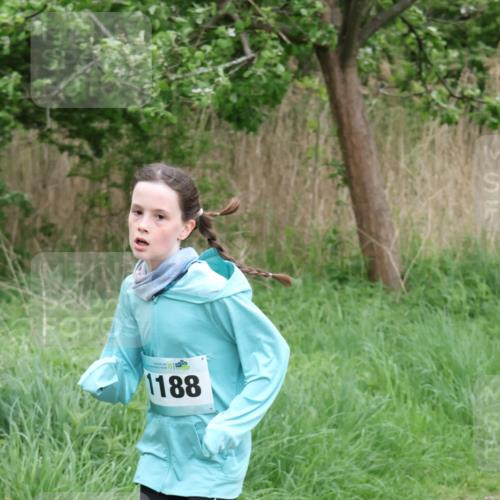 04.05.2025 - 8. Wedeler Halbmarathon Lena Gebhardt http://msf.ph/oto/7831868 04.05.2025 11:18:50 Laufen 1188 meine-sportfotos.de