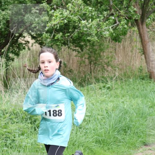 04.05.2025 - 8. Wedeler Halbmarathon Lena Gebhardt http://msf.ph/oto/7831877 04.05.2025 11:18:50 Laufen 20, 188 meine-sportfotos.de
