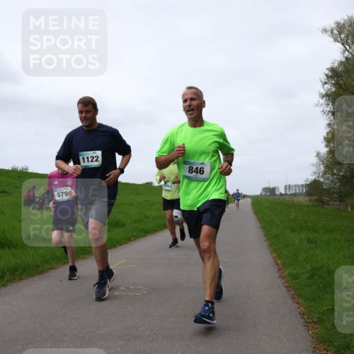 04.05.2025 - 8. Wedeler Halbmarathon Yannick Fuchs http://msf.ph/oto/7831891 04.05.2025 11:20:43 Laufen 579, 1122, 846 meine-sportfotos.de