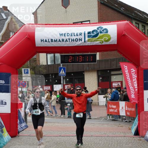 04.05.2025 - 8. Wedeler Halbmarathon Felixshl http://msf.ph/oto/7831895 04.05.2025 12:13:08 Ziel 24, 272, 435 meine-sportfotos.de