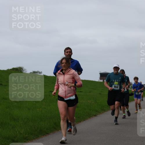 04.05.2025 - 8. Wedeler Halbmarathon Yannick Fuchs http://msf.ph/oto/7831920 04.05.2025 11:20:45 Laufen 202, 968, 446 meine-sportfotos.de